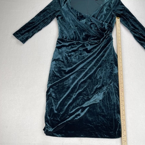 Betsey Johnson Velvet Wrap Dress Green V Neck Sz 10 Long Sleeve Midi Sexy - Picture 9 of 12